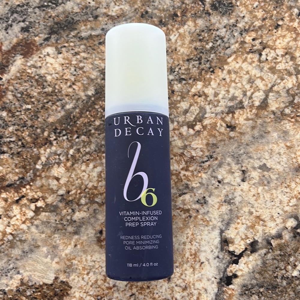 Urban Decay Vitamin B6 prep spray